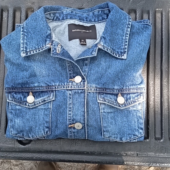 Banana Republic Jean Jacket - Picture 1 of 3